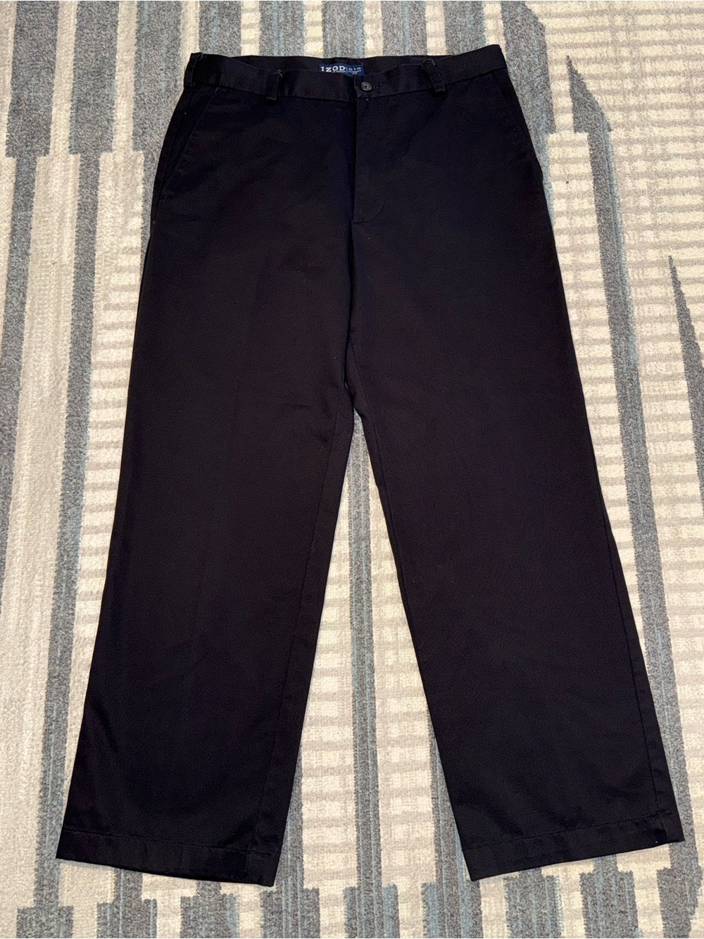 Izod Men's Straight Fit Black Chino Pants Size 32x30 Cotton Comfort Work Casual